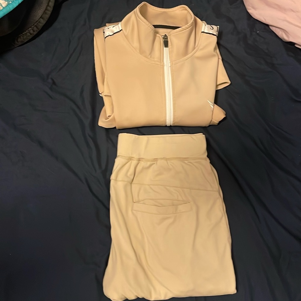 Sizeup jacket and pants size Large
